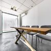 table en bois massif pied mikado pour professionnels à Lyon